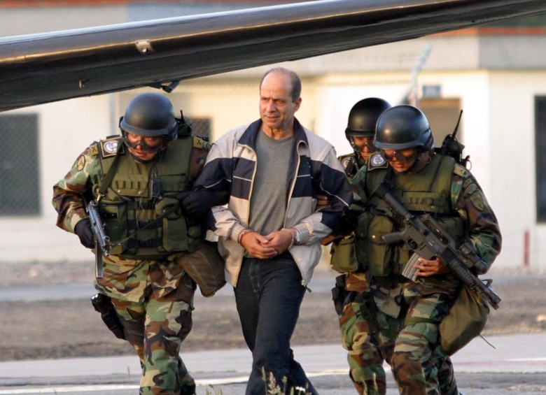 El jefe guerrillero “Simón Trinidad” capturado por las autoridades en Ecuador fue extraditado a Estados Unidos en 2004, donde fue condenado por homicidio y enjuiciado por narcotráfico FOTO archivo