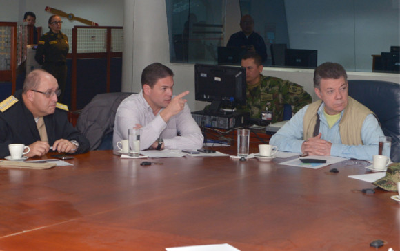 El presidente Juan Manuel Santos reunido con la cúpula de las Fuerzas Militares. FOTO Presidencia 