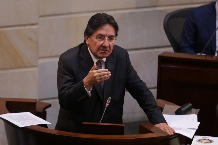 Fiscal Néstor Humberto Martínez ante las comisiones conjuntas del Congreso. FOTO: Colprensa