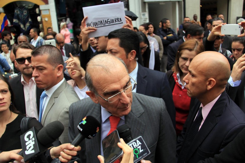 En Bogotá también acompañaron la dejación de armas de Farc