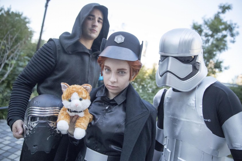 Kylo Ren, General Hux y el Capitán Phasma de Star Wars. FOTO AP