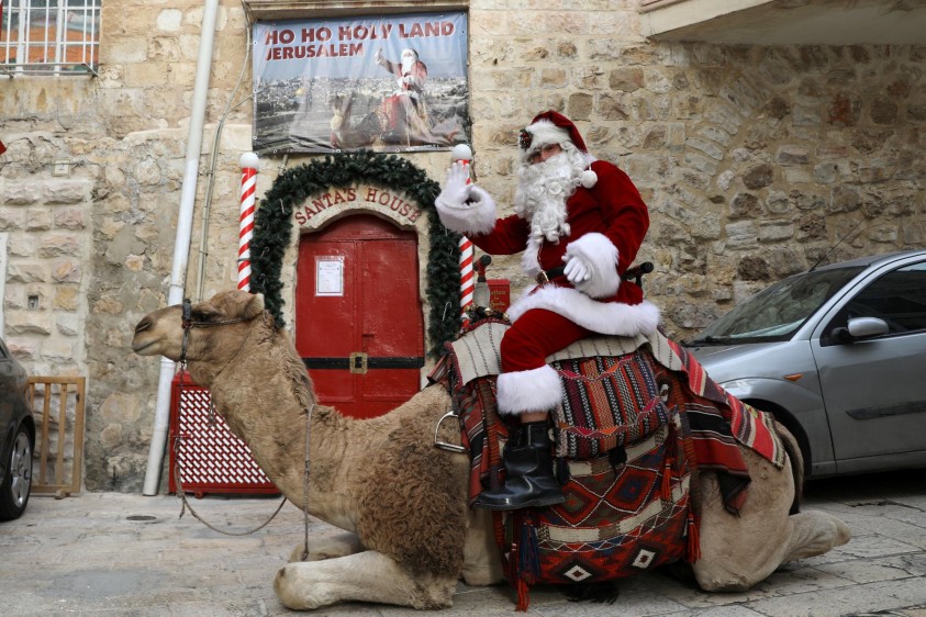 En la mayoría de países del mundo se vive la Navidad de manera particular. Estos son algunos ejemplos: Jerusalén. FOTO REUTERS