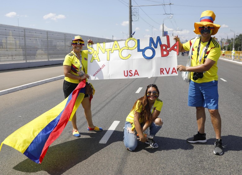 Los hinchas colombianos llegan desde diferentes partes del mundo a Rusia para apoyar a la Selección y presenciar el debut de la Tricolor en el Mundial. FOTO EFE