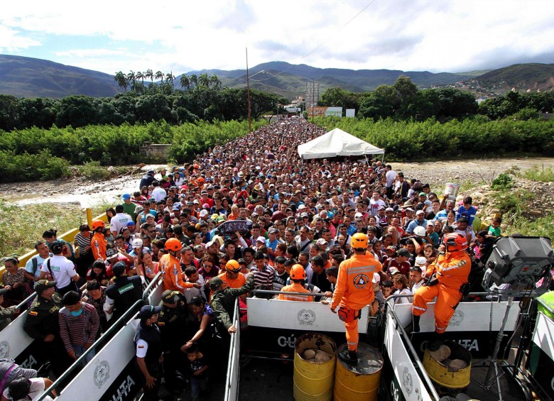Las autoridades competentes de ambos no han definido aún la fecha exacta de la apertura total de la frontera. FOTO AFP