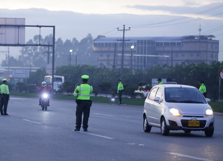 La Policía comenzó desde este viernes el plan de seguridad vial para Semana Santa. FOTO Colprensa