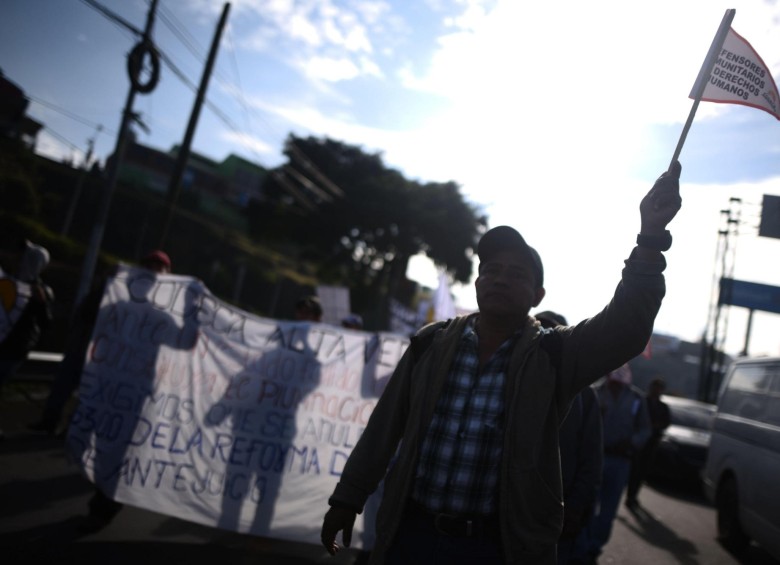 Protestas en Guatemala contra el presidente Jimmy Morales. FOTO: EFE