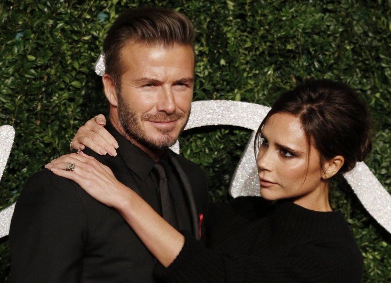 La esposa de Beckham, Victoria, de 41 años, está de acuerdo con su nuevo título. FOTO AFP