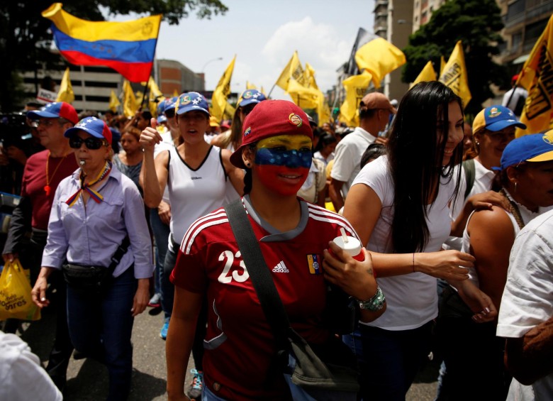 Mientras el chavismo promueve esta movilización como una “marcha histórica” de los revolucionarios, la oposición ha calificado la suya como “la mamá de las marchas”. FOTO REUTERS