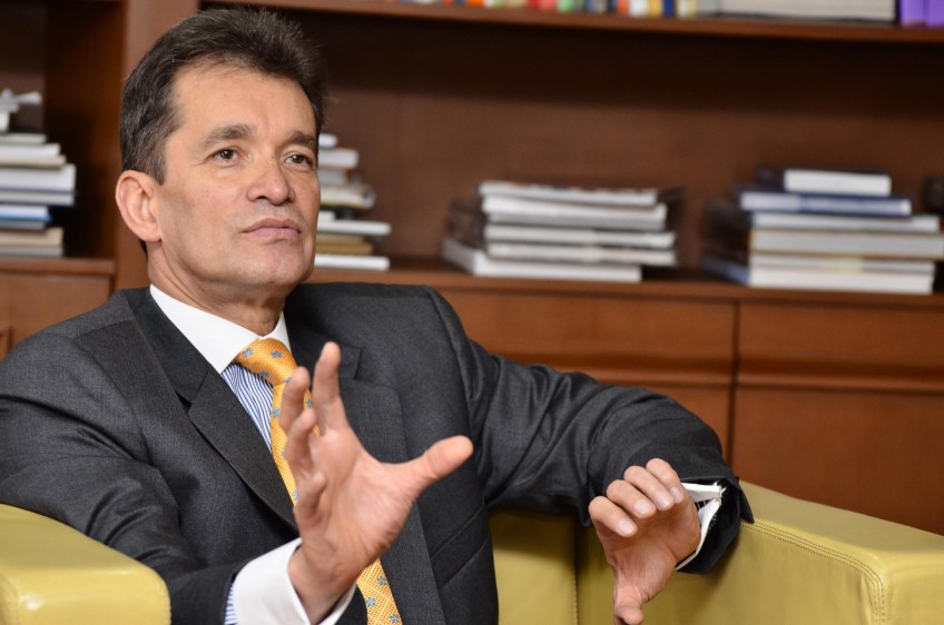 El presidente de Analdex, Javier Díaz Molina, señala que una mayor ola proteccionista desde Estados Unidos frente al comercio internacional, Colombia debe tener preparados mecanismos ante más importaciones chinas de bajísimos precios. FOTO Colprensa