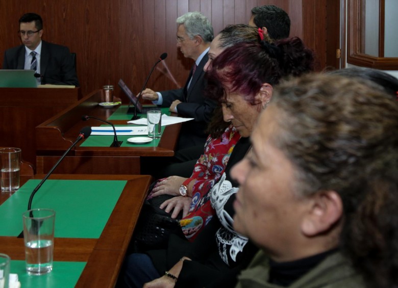 Álvaro Uribe concilió con las madres de Soacha