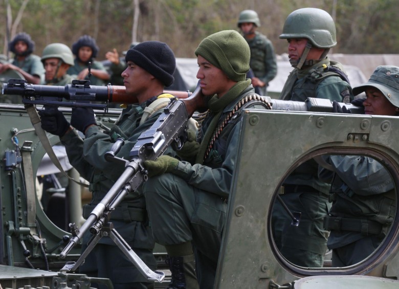 Venezuela inició hoy ejercicios militares, en los que estima participarán “más de un millón de personas”. FOTO EFE-Cortesía Agencia Venezolana de Noticias (AVN).