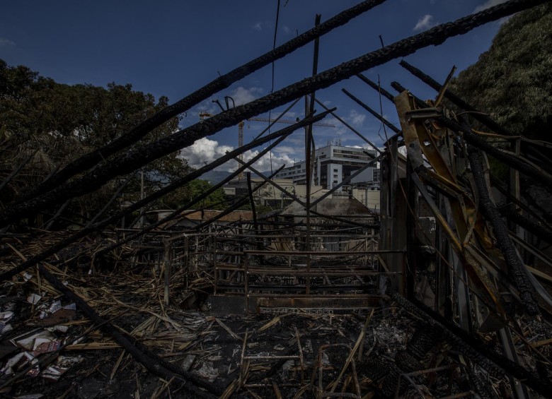 Lo que se sabe (y lo que no) sobre el incendio de una iglesia cristiana en El Poblado
