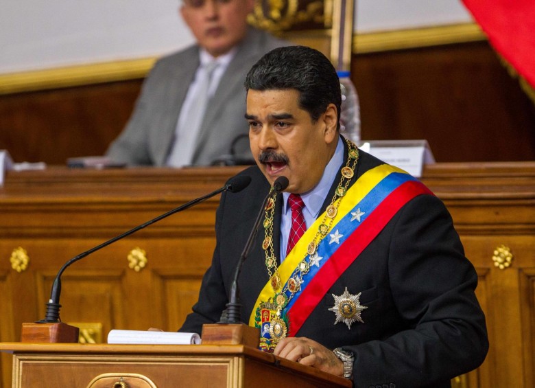 El presidente de Venezuela, Nicolás Maduro, habla durante una sesión de la Asamblea Nacional Constituyente (ANC) para presentar su balance de gestión anual. Foto:EFE