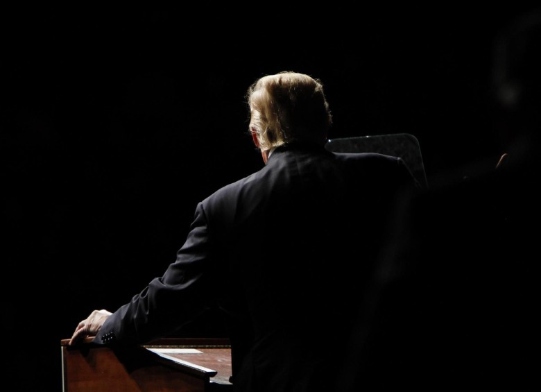 Al aspirante republicano a la Casa Blanca, Donald Trump, le ha estallado el escándalo en la recta final de su campaña electoral. FOTO AFP