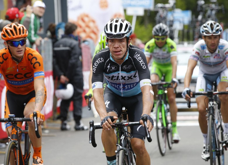 El rostro de Urán evidencia el sacrificio que ha tenido que hacer en el Giro, en el que fue subcampeón en 2013 y 2014. FOTO AFP