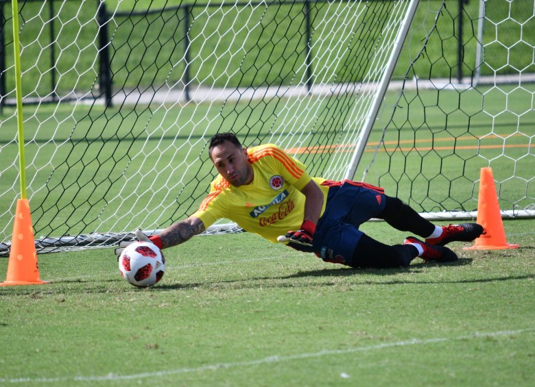 El arquero David Ospina, que ahora presta sus servicios al Nápoli italiano, completó 91 partidos con la Selección Colombia. Es el hombre que brinda seguridad desde el fondo. FOTO cortesía FCF