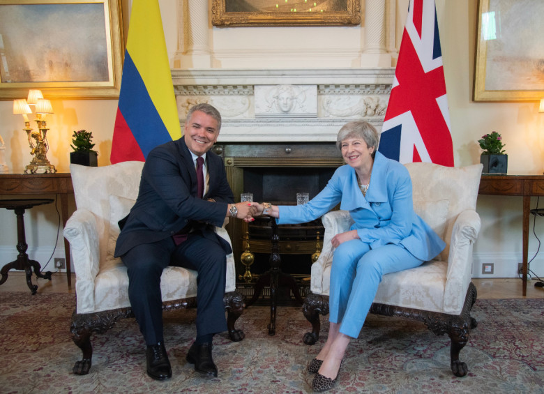 Ivan Duque y Theresa May se reunieron en el emblemático 10 Downing Street. FOTO: Cortesía Presidencia