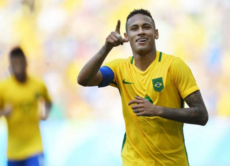 Neymar quien se recupera de una operación, hace parte de los llamados por Tite para el Mundial de Rusia. FOTO AFP