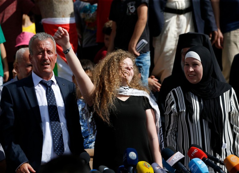 Tras recobrar su libertad, Tamimi señaló que la resistencia se mantendrá hasta que termine la ocupación de Palestina. FOTO AFP