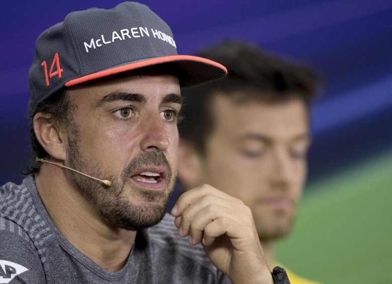Fernando Alonso entrará al grupo de los pilotos de F-1 que se le han medido a las 500 millas de Indianápolis. FOTO efe 