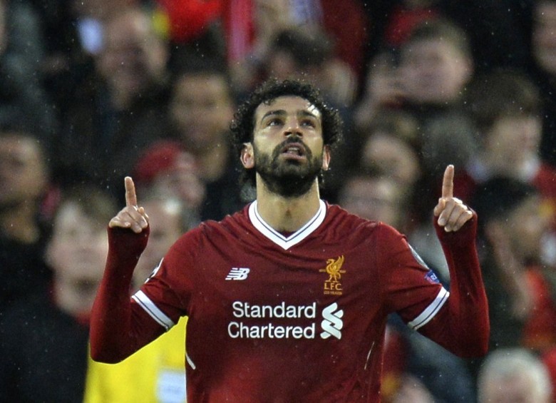  Mohamed Salah, del Liverpool, celebra uno de los goles del Liverpool frente a Roma en juego de ida de semifinales. FOTO EFE