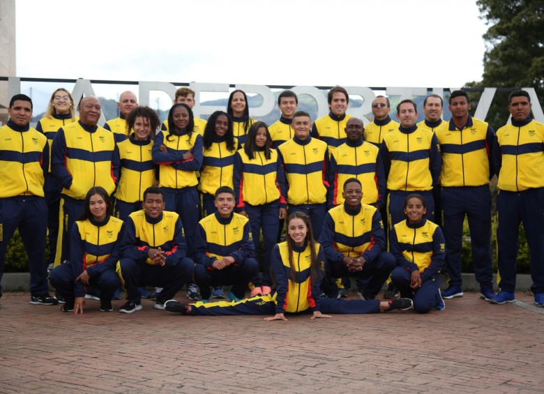 Parte de la delegación colombiana que viajará a los Juegos Olímpicos de la Juventud en Buenos Aires y que ayer estuvo en el Palacio de Nariño. FOTOs Colprensa y COC