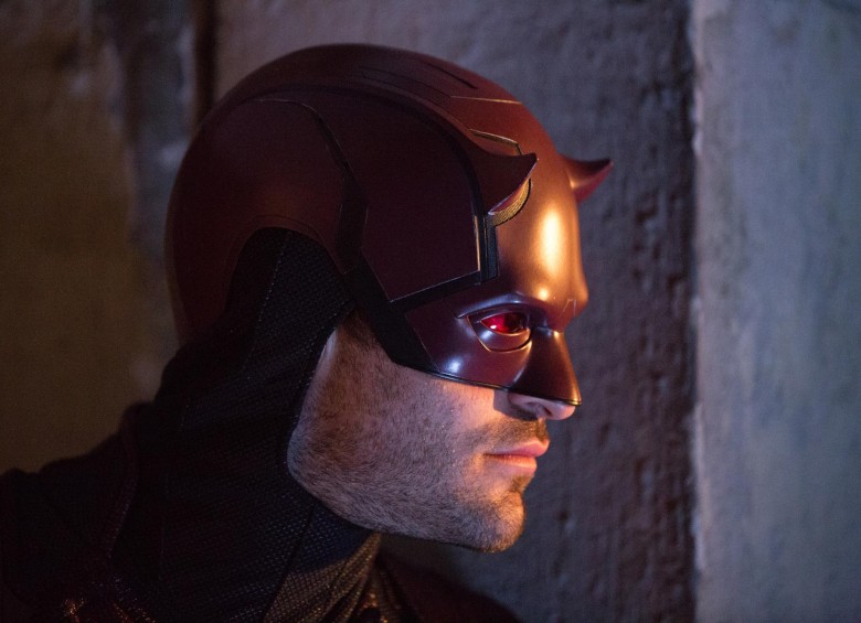 Por tercera vez, Charlie Cox le dio vida a Daredevil, uno de los personajes del universo Marvel. FOTO Cortesía Netflix. 