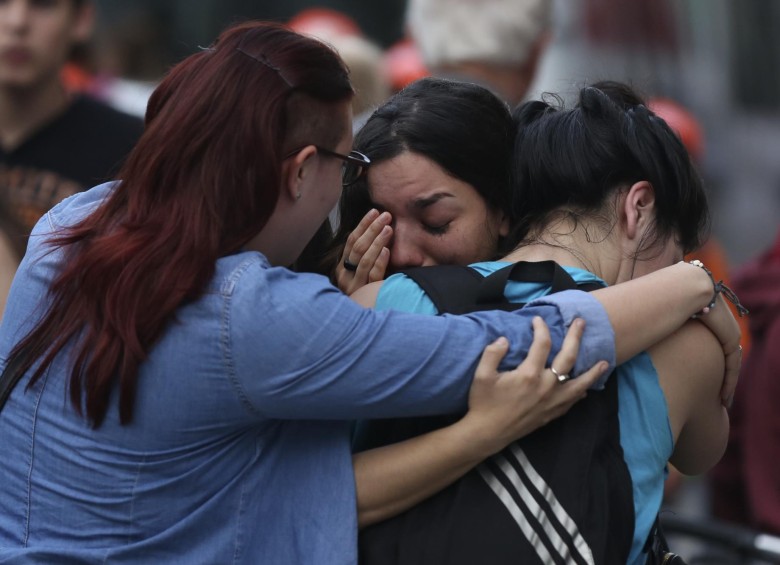 Los seguidores de Daniel Scioli lloraron la derrota. FOTO: AP