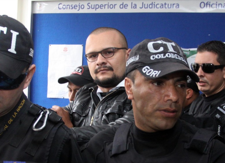 Se trata del Teniente de la Policía Michael Andrés Usme y el Mayor Javier Humberto Gaitán. FOTO COLPRENSA