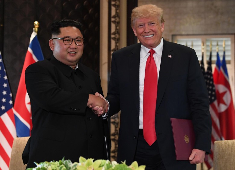 Trump y Kim Jong acordaron “desnuclearización completa de la península”