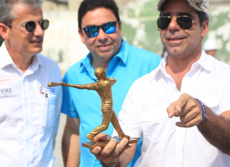 Édgar Rentería ya tiene su estatua en Barranquilla