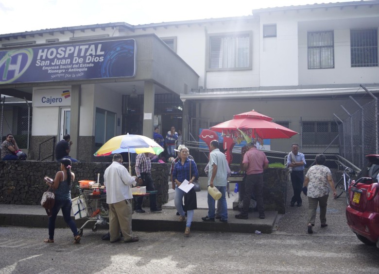El hospital San Juan de Dios es de segundo nivel, mientras que el hospital Gilberto Mejía es de primer nivel. FOTO cortesía