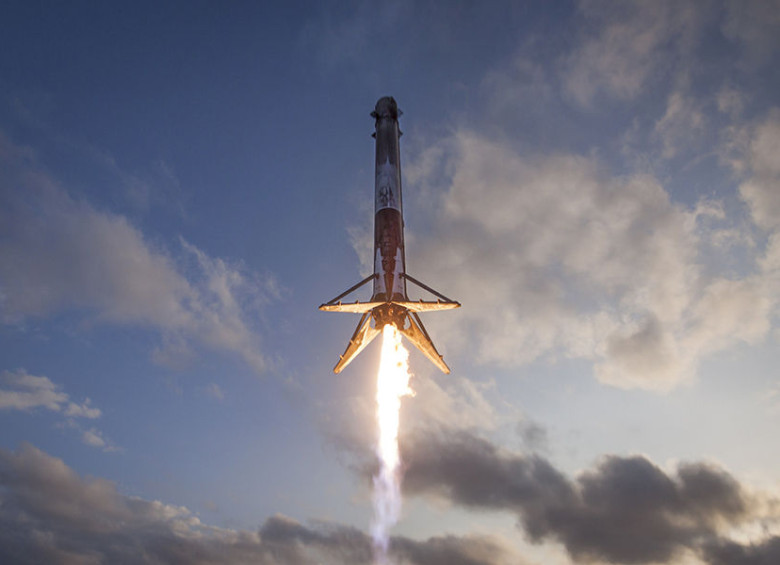 Cohete reutilizable Falcon 9. Foto Space X