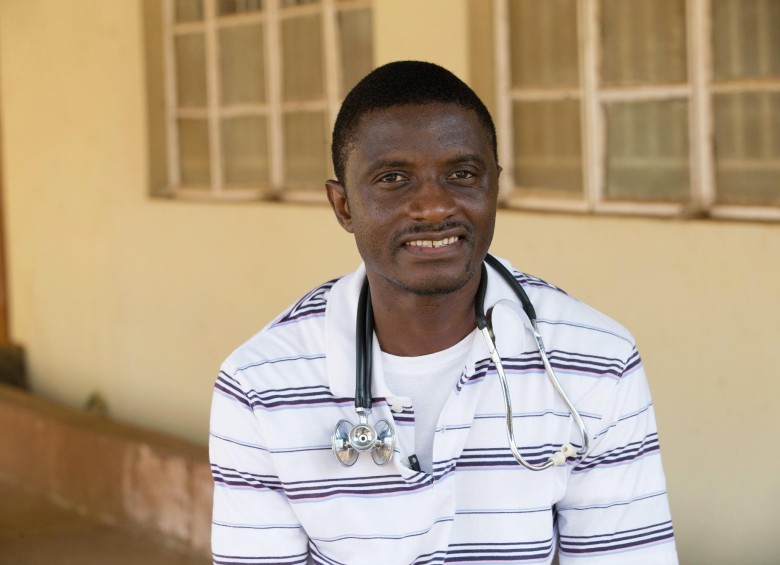 El médico Martin Salia es la segunda persona que muere por ébola en Estados Unidos. FOTO AP