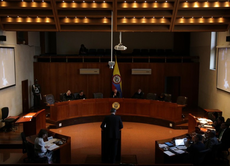 Juristas como Jaime Arrubla proponen una reforma a la justicia para protegerla de “contingencias periódicas y arrebatos de la política”. FOTO COLPRENSA