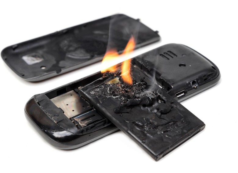 La explosión del celular habría sido causada por la batería. FOTO: ARCHIVO SHUTTERSTOCK