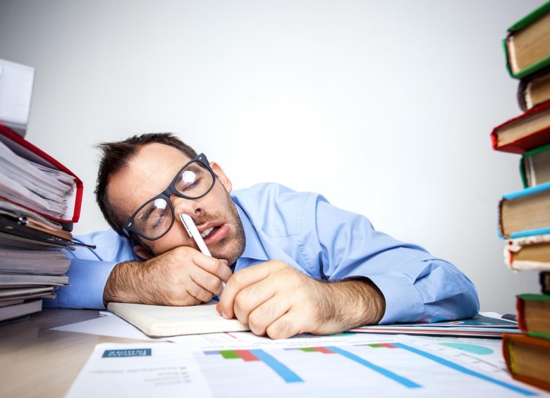Una buena noche de sueño el fin de semana no ayudará a recuperar las horas de descanso perdidas en la semana. Foto Shutterstock.