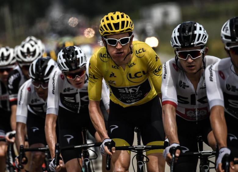Geraint Thomas suma cuatro días en el liderato del Tour. FOTO AFP