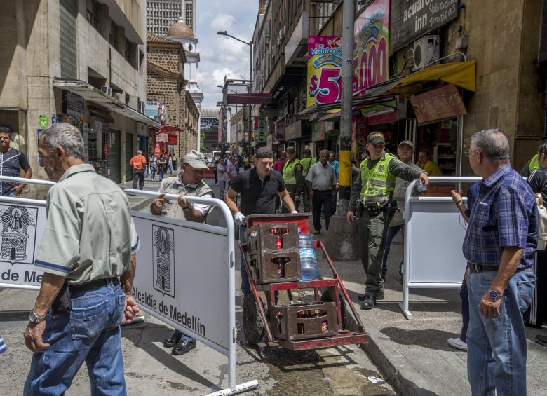 Mañana seguirán los operativos de recuperación del espacio público en los alrededores de La Candelaria y sectores aledaños. Fotografías: Santiago Mesa