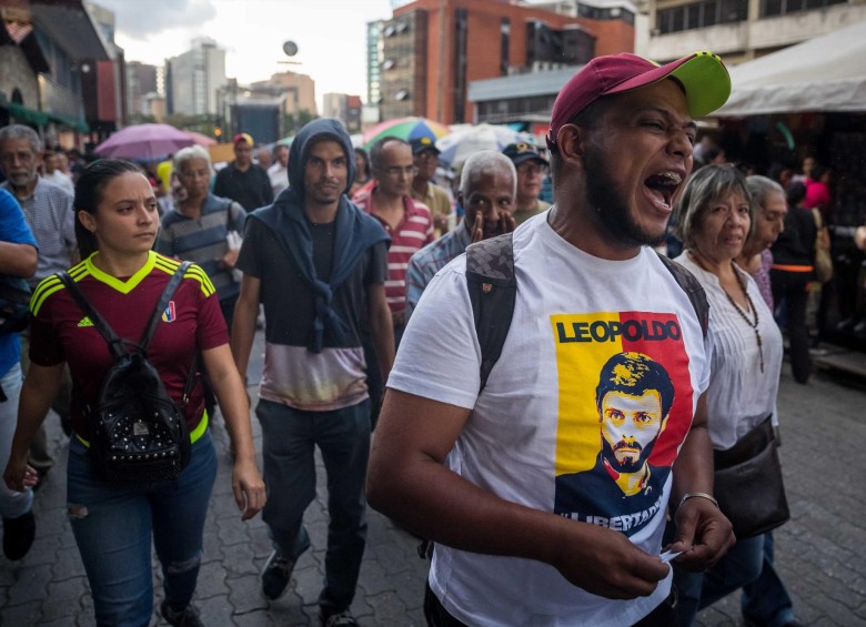 Integrantes del Frente Amplio de Venezuela Libre y otros movimientos protestaron el sábado para pedir libertad. FOTO EFE