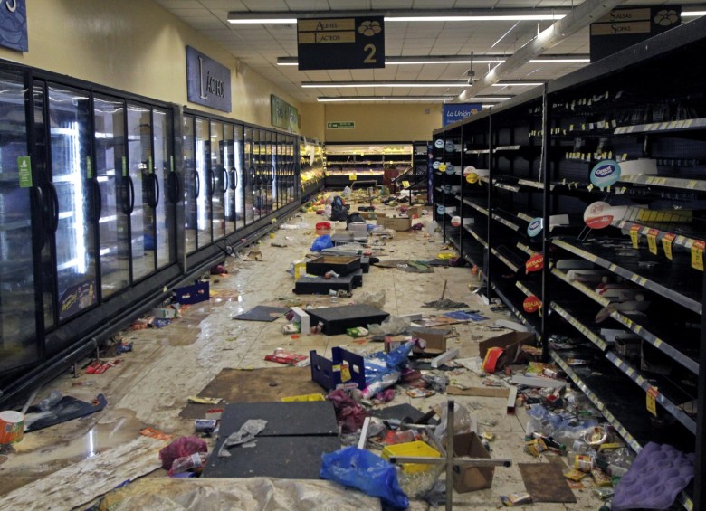 Los supermercados fueron uno de los blancos elegidos por los manifestantes en sus revueltas contra las reformas impuestas por el gobierno sandinista. Foto AFP