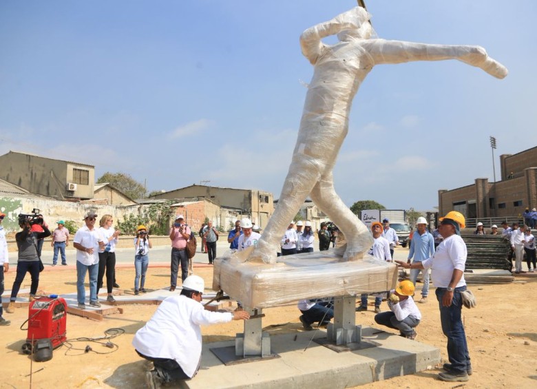 Édgar Rentería ya tiene su estatua en Barranquilla