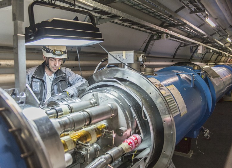 Uno de los sectores del acelerador de partículas. Otra esperanza para 2015 es hallar nuevos bosones. FOTO CORTESÍA CERN