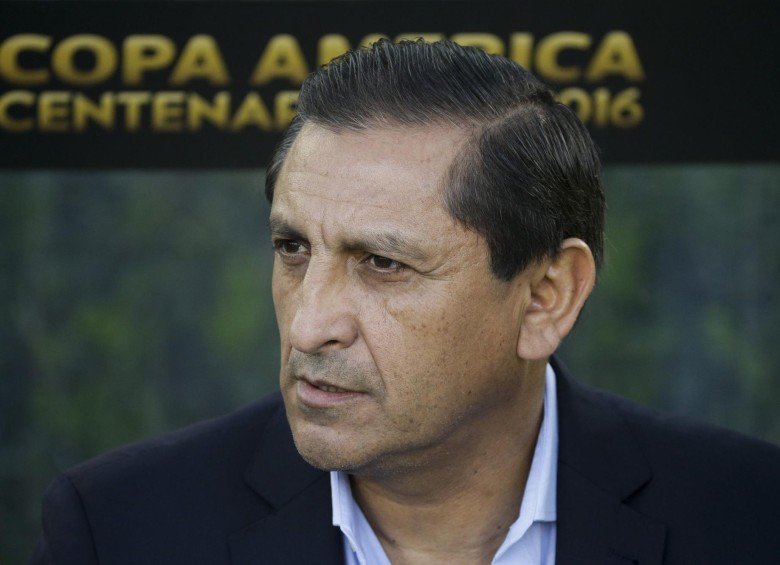 Ramón Díaz, seleccionador de Paraguay, elogió el papel de James Rodríguez con Colombia. FOTO AP