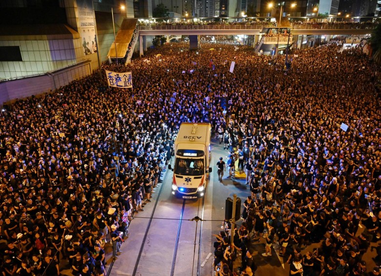 Más de dos millones de personas salieron a protestar contra el gobierno de Hong Kong. FOTO: AFP