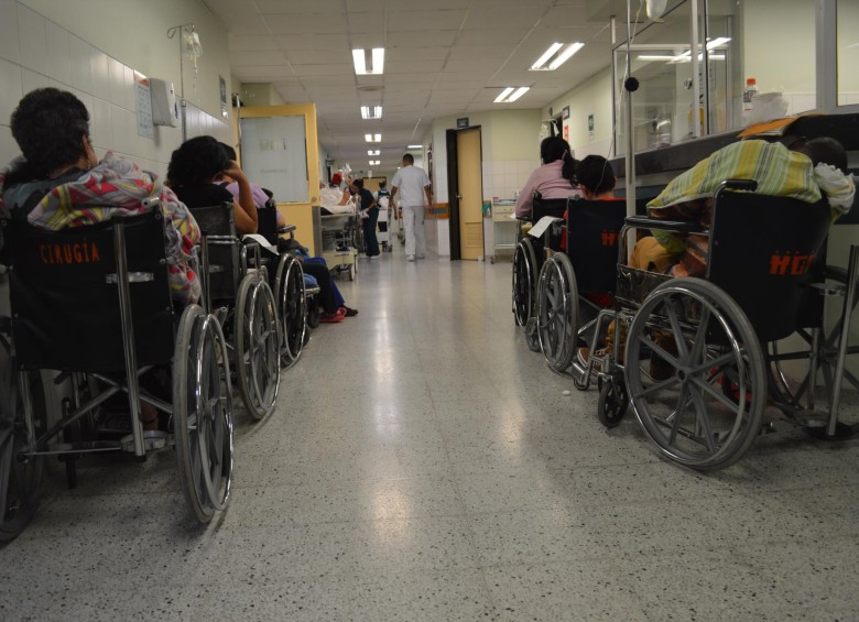 139 por ciento de ocupación en la sala de urgencias registra el Hospital General de Medellín “Luz Castro de Gutiérrez” desde el primero de enero hasta el 31 de julio de 2015. FOTOs SANTIAGO CASTRO VILLADA