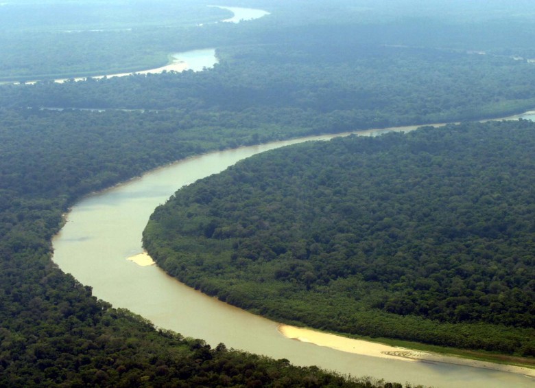 Autoridades intentan aumentar su presencia en el río Guaviare, no solo para combatir grupos ilegales sino para ayudar a la ciudadanía. FOTO COLPRENSA