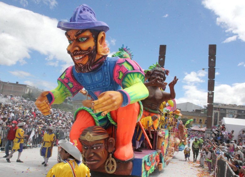 De Brasil llegaron 14 músicos que participan en el Carnaval de Río para animar el desfile. FOTO COLPRENSA. 