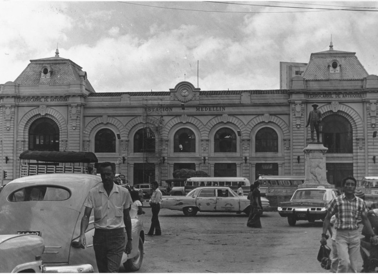 Así lucía la Estación Medellín durante su restauración, en 1975. FOTO ARCHIVO EL COLOMBIANO