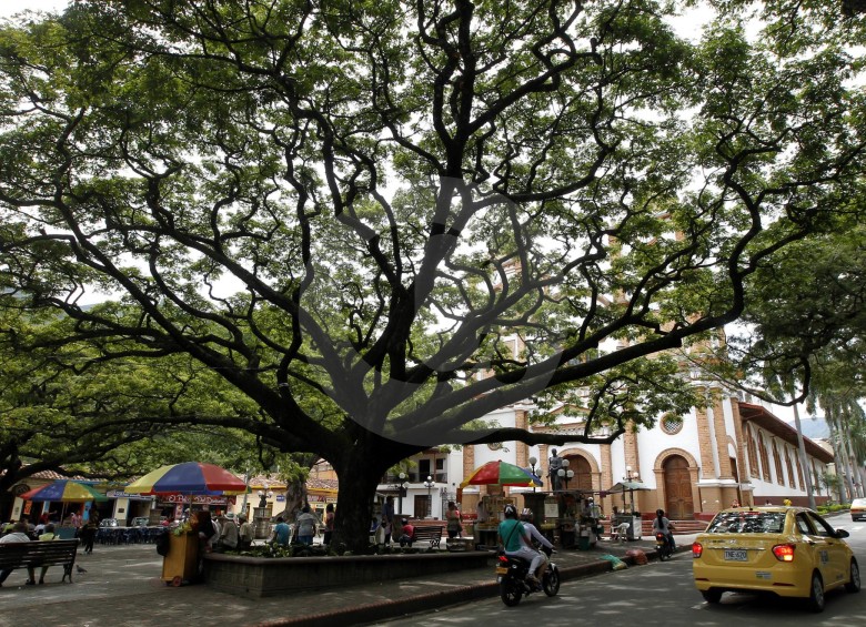Parque principal de Ciudad Bolívar. FOTO JAIME PÉREZ